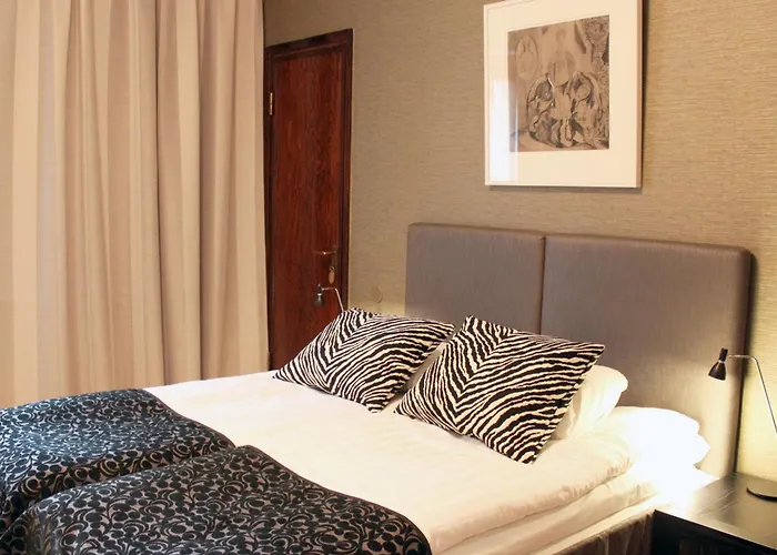 酒店 Art Honkahovi 3*